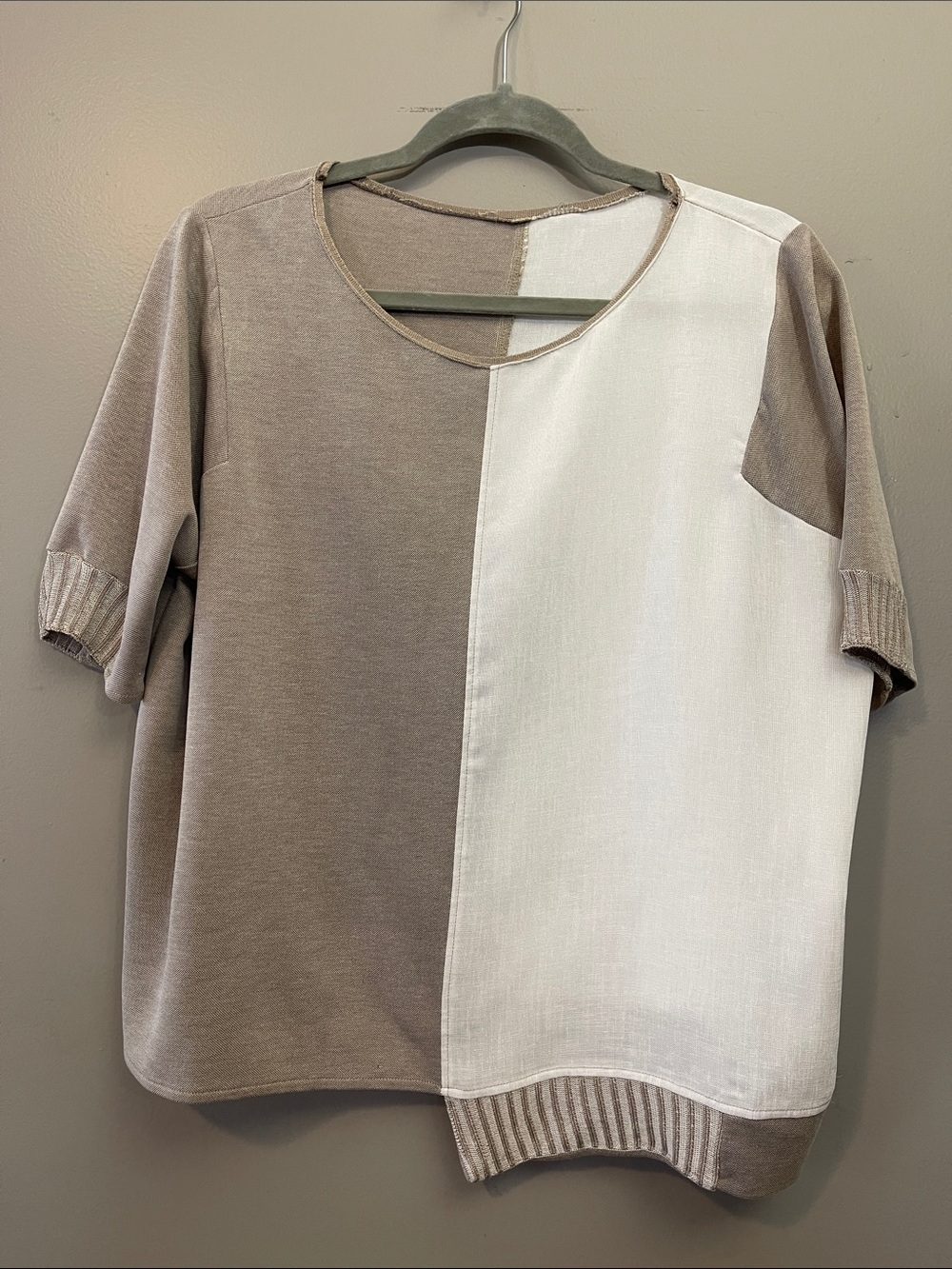 Zara Two-Tone Taupe and White Short Sleeve Linen Blend Top